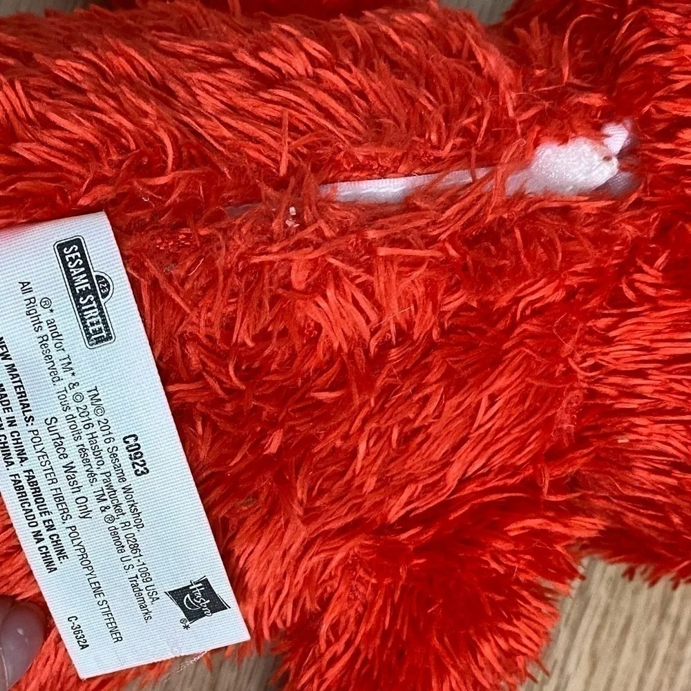 Tickle Me Elmo Sesame Street Red Toy